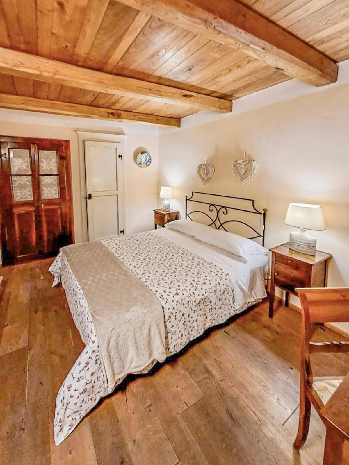 Da Titta Hotel Pitigliano Exterior photo
