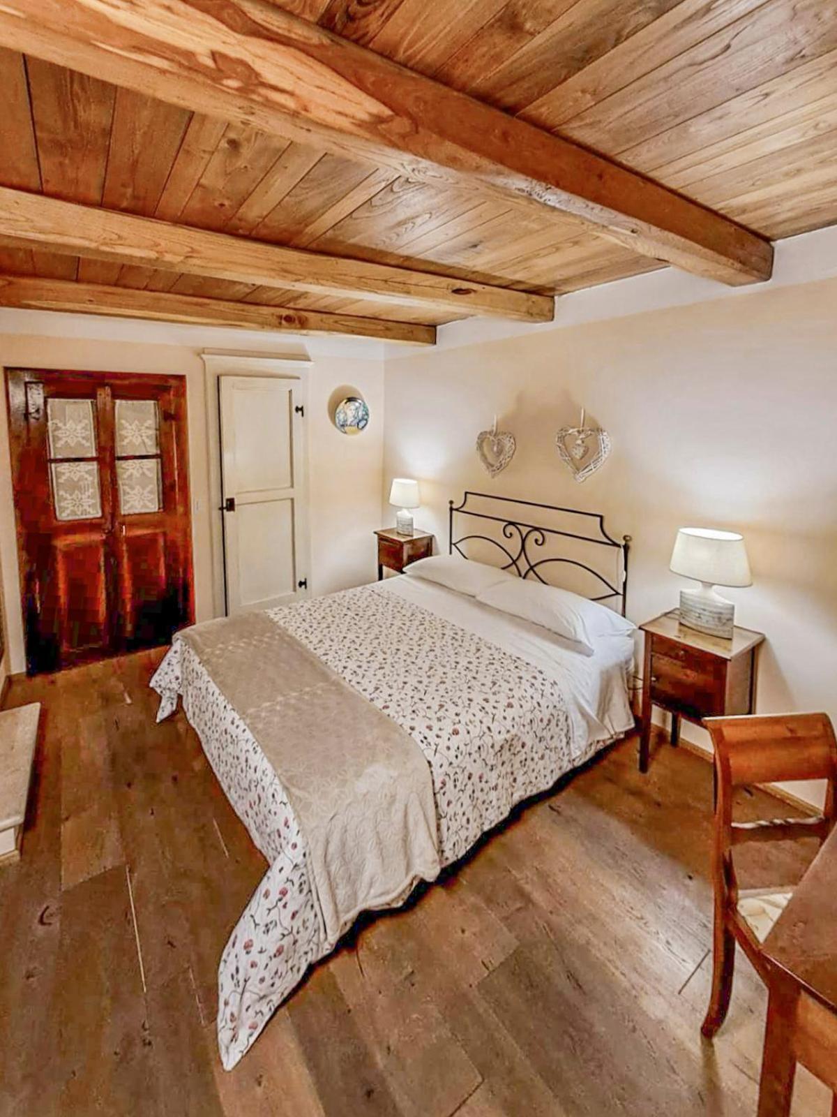 Da Titta Hotel Pitigliano Exterior photo