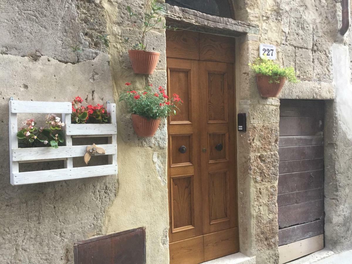 Da Titta Hotel Pitigliano Exterior photo